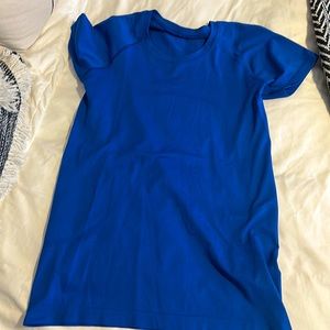 Lululemon beautiful cobalt blue top!
